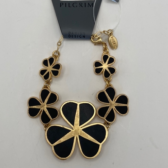 Pilgrim Black Matte & Gold Floral Clover Leaf 8" Bracelet📿 Bold Danish Design☘️ - Picture 1 of 5